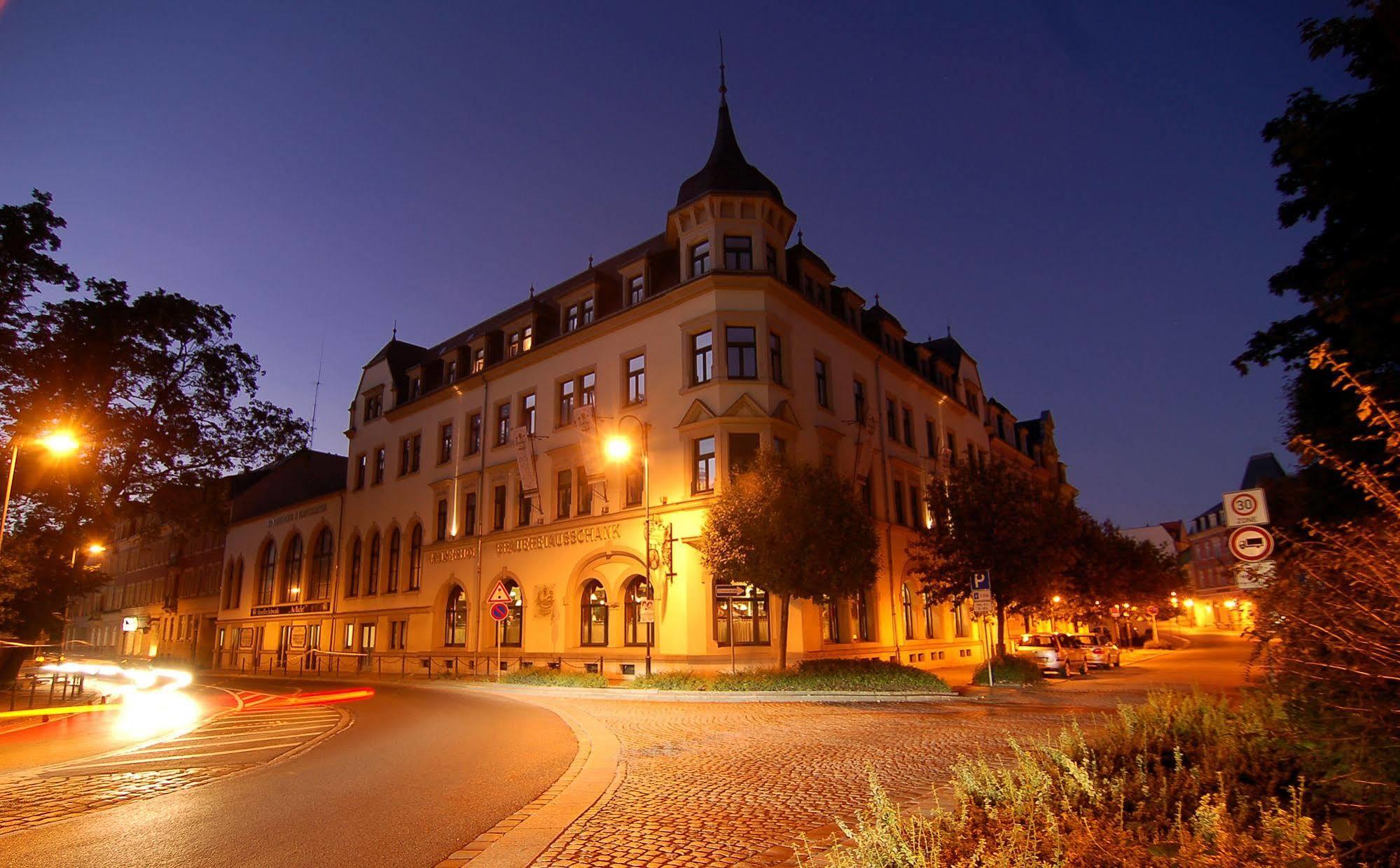 Hotel Kaiserhof Radeberg Dış mekan fotoğraf
